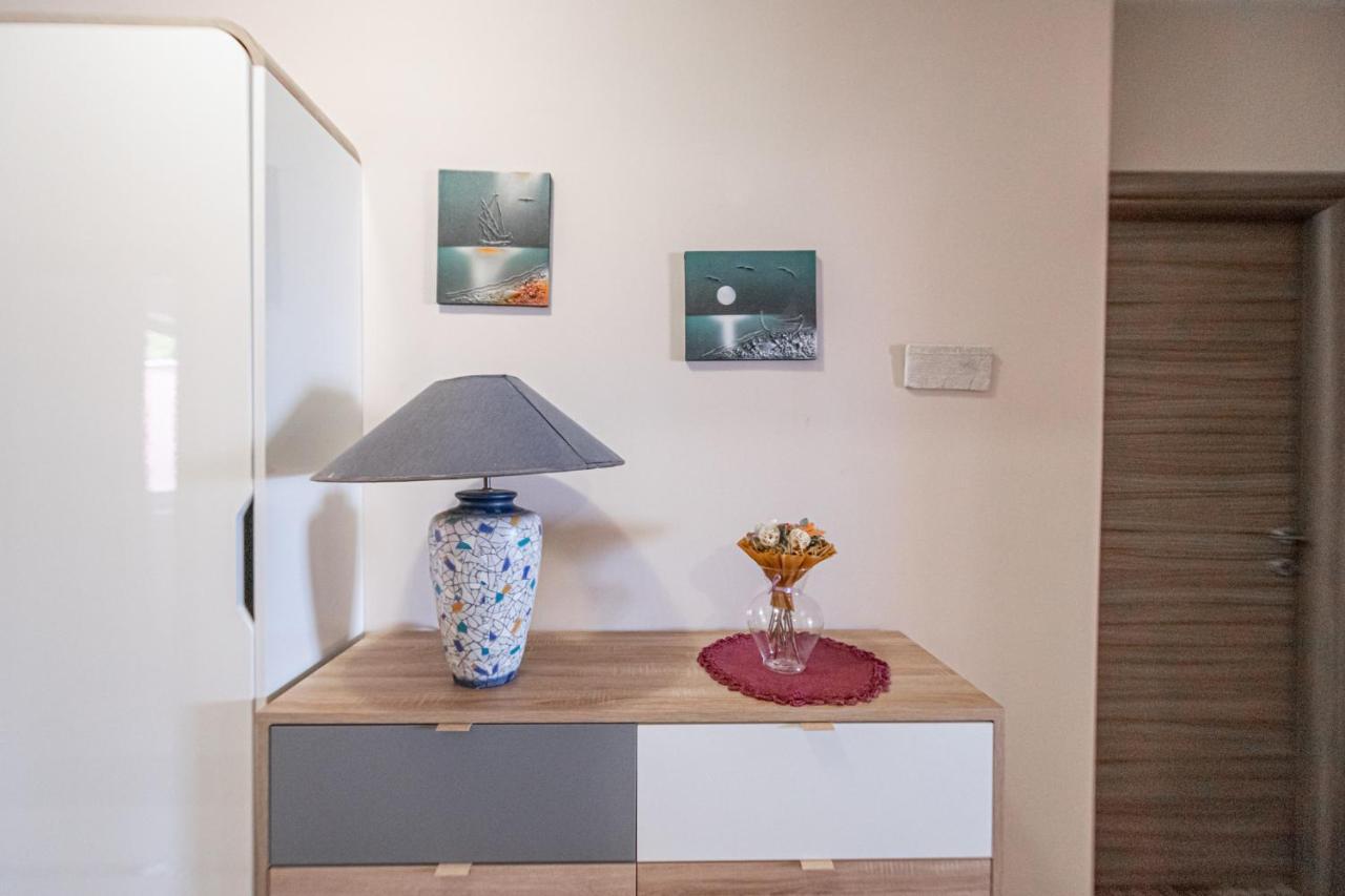 Two-Bedroom Apartment In Crikvenica Xcvii Exteriör bild