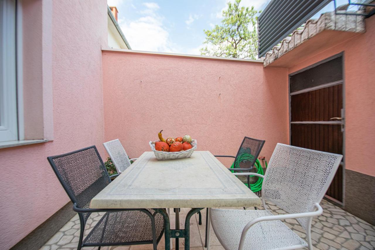 Two-Bedroom Apartment In Crikvenica Xcvii Exteriör bild
